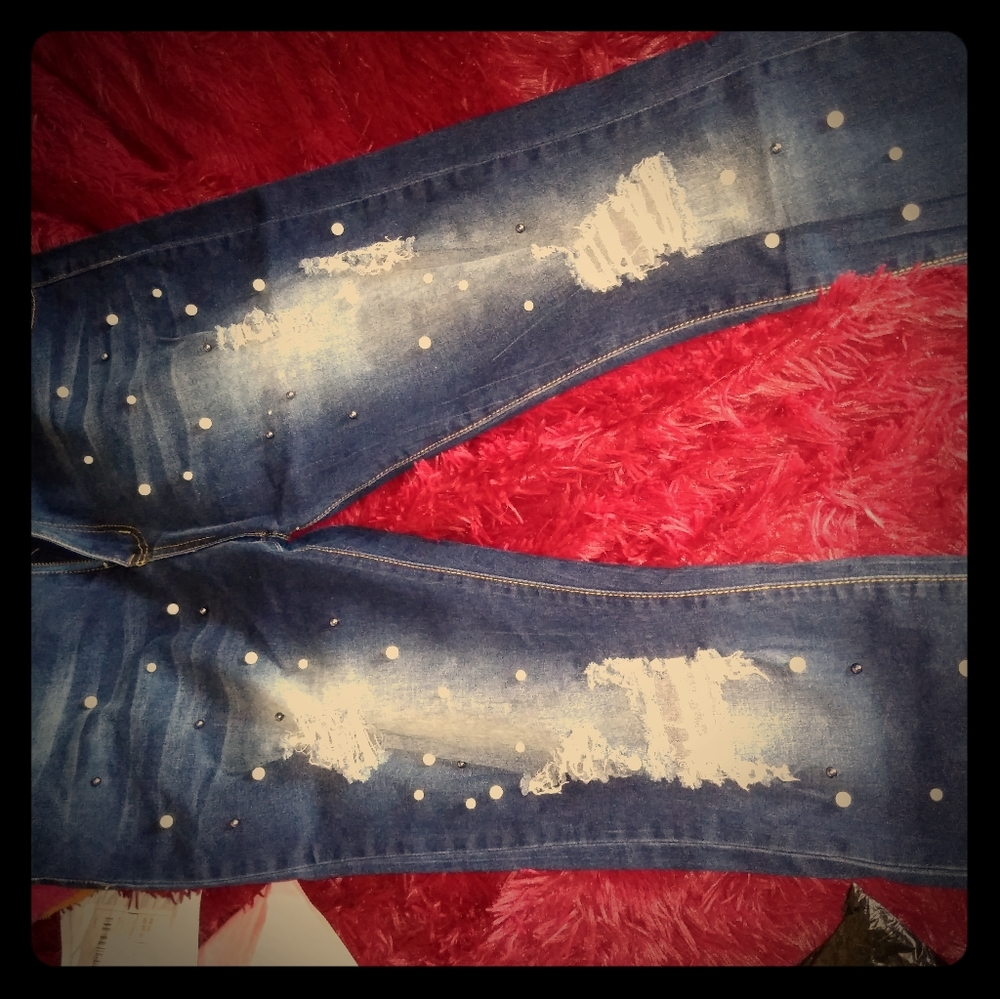 Designer pearl jeans for woman